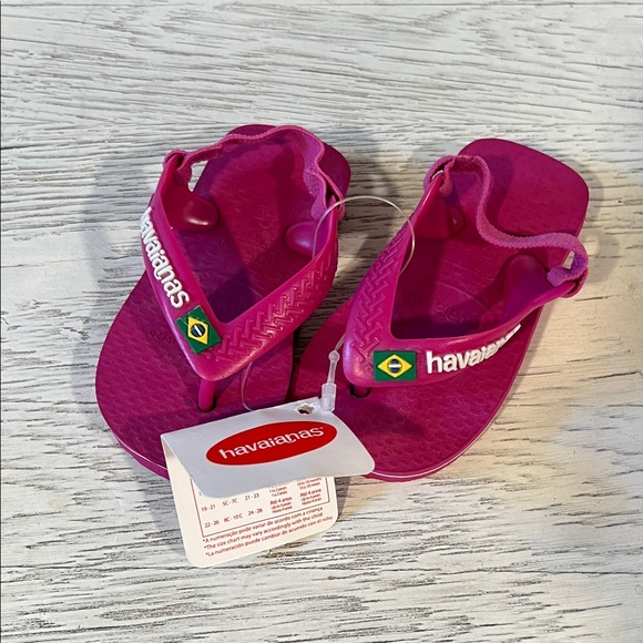 Havaianas Fuchsia Baby Sandals - Picture 1 of 2